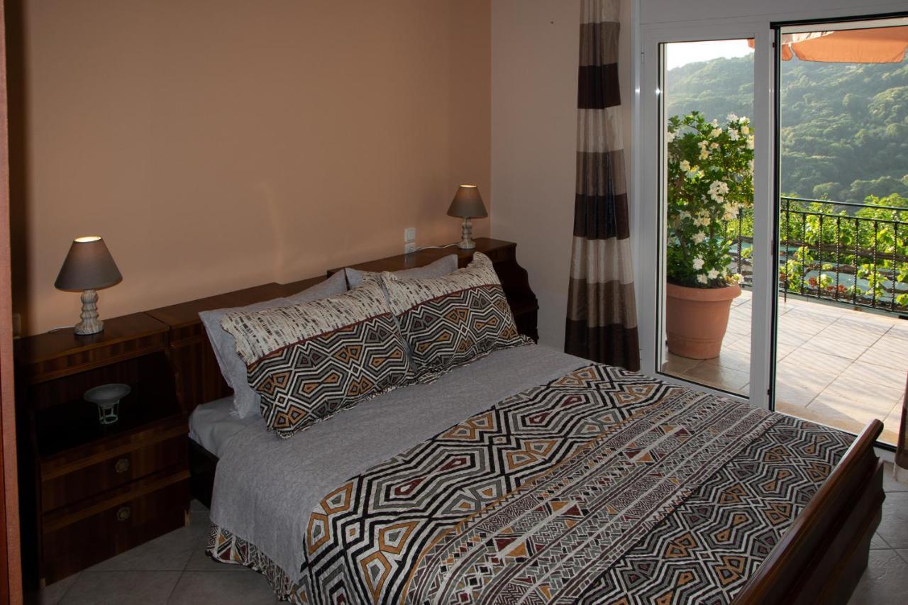 D&K Guest House Makrirrákhi Extérieur photo