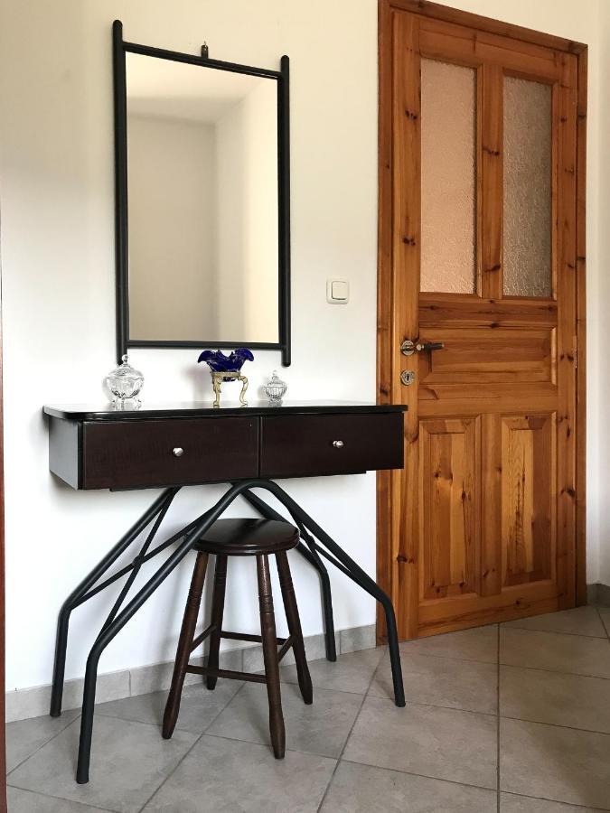 D&K Guest House Makrirrákhi Extérieur photo